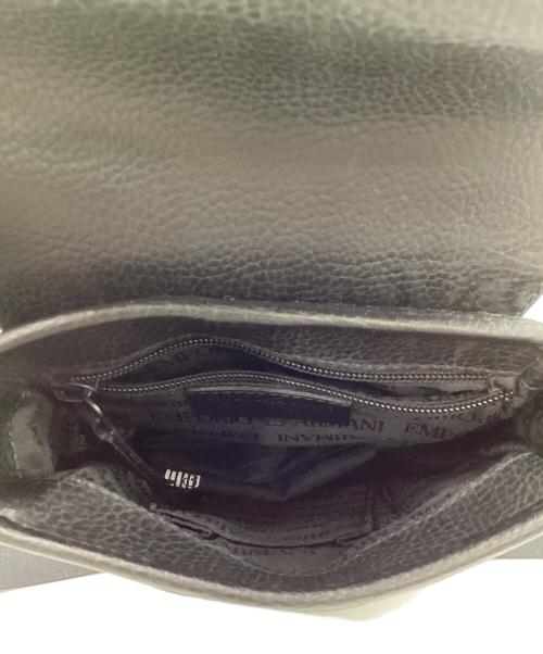 EMPORIO ARMANI（エンポリオ アルマーニ）EMPORIO ARMANI (エンポリオ アルマーニ) テスートマクロロゴショルダーバッグ ブラックの古着・服飾アイテム