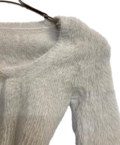 jacquemus（ジャックムス）jacquemus (ジャックムス) シャギーショートカーディガン アイボリー サイズ:32の古着・服飾アイテム