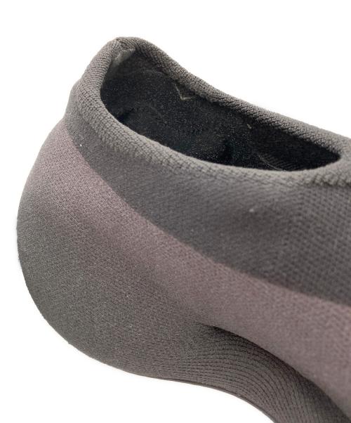 adidas（アディダス）adidas (アディダス) YEEZY Knit Runner / イージーニットランナー グレー サイズ:26.5cmの古着・服飾アイテム