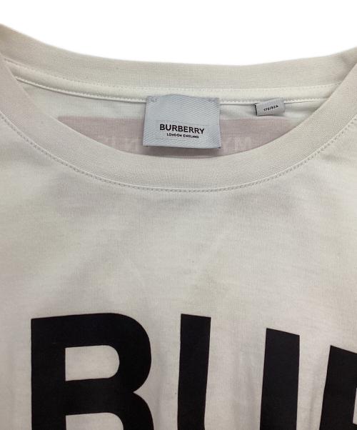 BURBERRY（バーバリー）BURBERRY (バーバリー) ホースフェリープリント Tシャツ ホワイト サイズ:Mの古着・服飾アイテム