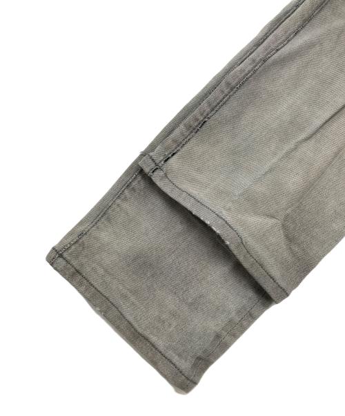 TOM FORD（トムフォード）TOM FORD (トムフォード) ダメージ加工デニムパンツ グレー サイズ:W32の古着・服飾アイテム