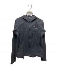 ARC'TERYX（アークテリクス）の古着「Squamish Hoody」｜ブラック