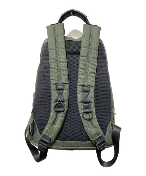 TUMI（トゥミ）TUMI (トゥミ) リュック オリーブの古着・服飾アイテム