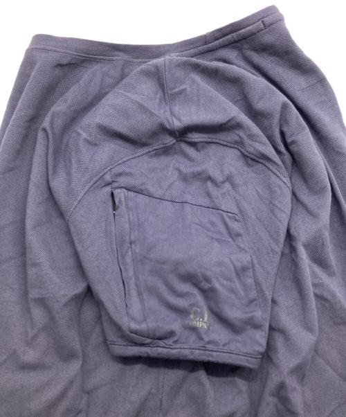 C.P COMPANY（シーピーカンパニー）C.P COMPANY (シーピーカンパニー) 半袖Tシャツ ネイビー サイズ:Mの古着・服飾アイテム