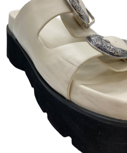 Ameri（アメリ）AMERI (アメリ) MEDI WESTERN BUCKLE SANDALS ホワイト サイズ:Mの古着・服飾アイテム