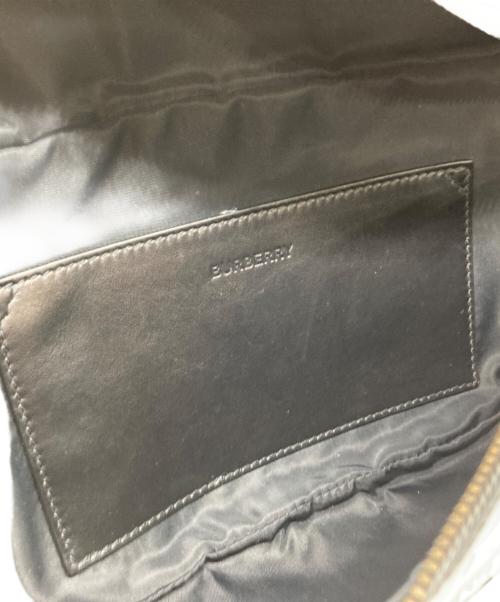 BURBERRY（バーバリー）BURBERRY (バーバリー) ボディーバッグ ブラックの古着・服飾アイテム