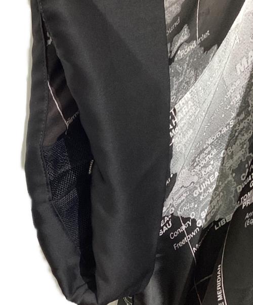 sacai（サカイ）sacai (サカイ) マッププリントスウィングブラウス ブラック サイズ:1の古着・服飾アイテム