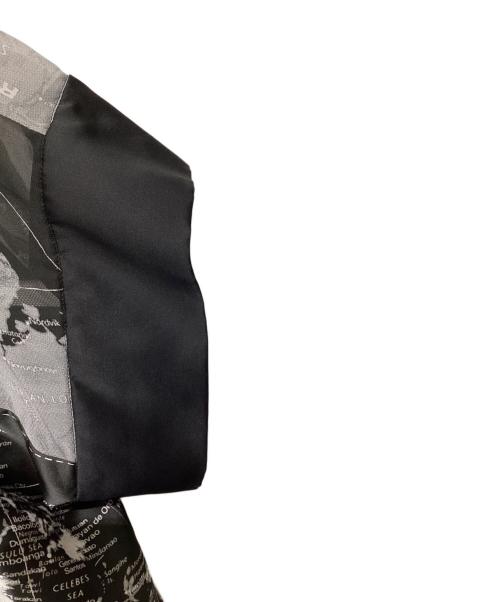 sacai（サカイ）sacai (サカイ) マッププリントスウィングブラウス ブラック サイズ:1の古着・服飾アイテム