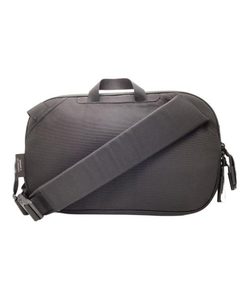 AER（エアー）Aer (エアー) Tech Sling 3 ブラックの古着・服飾アイテム