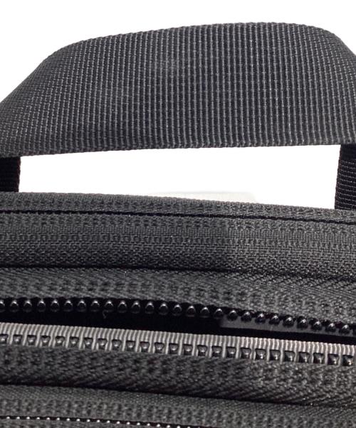 AER（エアー）Aer (エアー) Tech Sling 3 ブラックの古着・服飾アイテム