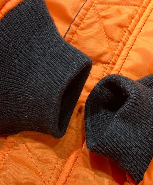 ALPHA INDUSTRIES INC（アルファインダストーリーズ）ALPHA INDUSTRIES INC (アルファインダストーリーズ) MA-1フライトジャケット ブラック×オレンジ サイズ:Mの古着・服飾アイテム