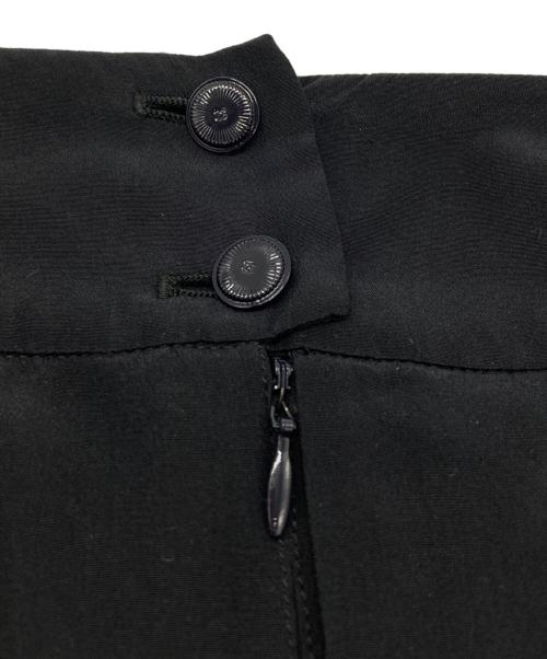 CHANEL（シャネル）CHANEL (シャネル) COCO MARK BUTTONS SILK PLEATS SKIRT ココボタン プリーツ シルクスカート　 ブラック サイズ:36の古着・服飾アイテム