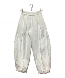 OMMO（オーエムエムオー）の古着「TUCK BALLOON PT」｜ホワイト