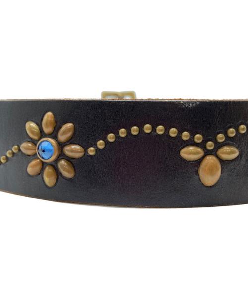 Hollywood Trading Company（ハリウッドトレーディングカンパニー）Hollywood Trading Company (ハリウッドトレーディングカンパニー) ビジュースタッズベルト ブラウン サイズ:32の古着・服飾アイテム