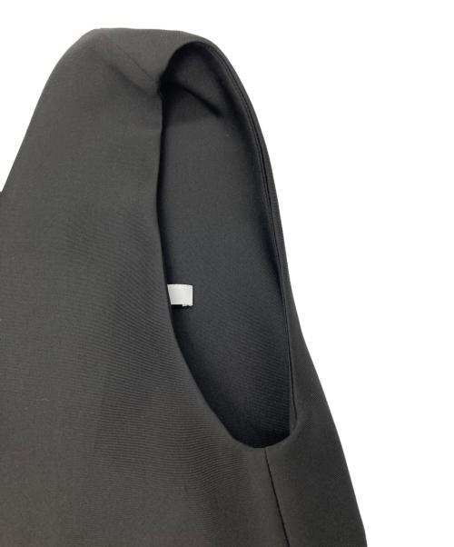 UN3D.（アンスリード）UN3D. (アンスリード) ノースリーブワンピース ブラック サイズ:36の古着・服飾アイテム