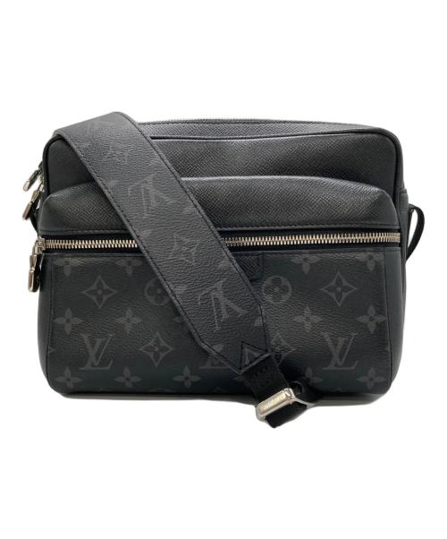 LOUIS VUITTON（ルイ ヴィトン）LOUIS VUITTON (ルイ ヴィトン) モノグラム アウトドア・メッセンジャーPM ショルダーバッグ ブラックの古着・服飾アイテム