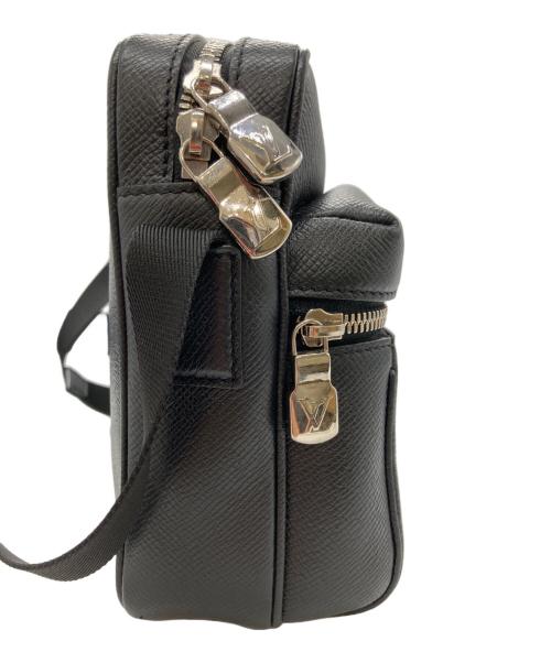 LOUIS VUITTON（ルイ ヴィトン）LOUIS VUITTON (ルイ ヴィトン) モノグラム アウトドア・メッセンジャーPM ショルダーバッグ ブラックの古着・服飾アイテム