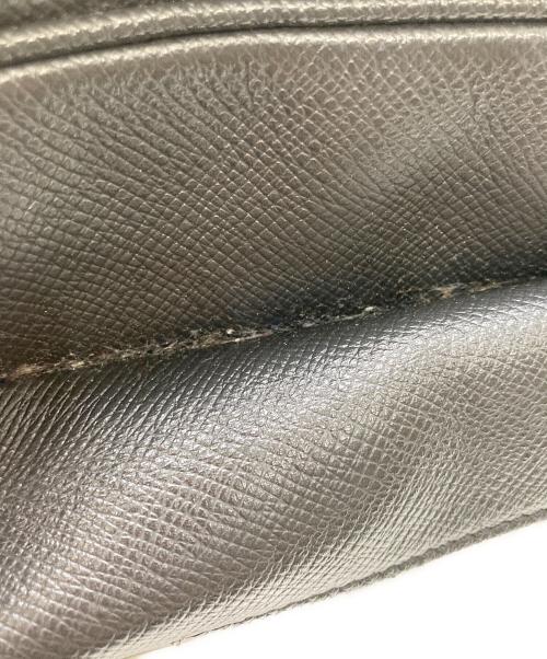 LOUIS VUITTON（ルイ ヴィトン）LOUIS VUITTON (ルイ ヴィトン) モノグラム アウトドア・メッセンジャーPM ショルダーバッグ ブラックの古着・服飾アイテム