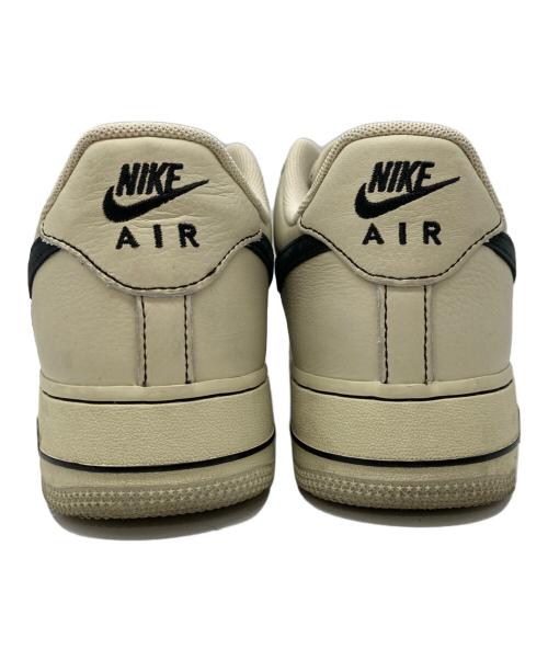 NIKE（ナイキ）NIKE (ナイキ) ローカットスニーカー アイボリー×ブラック サイズ:27.5cmの古着・服飾アイテム