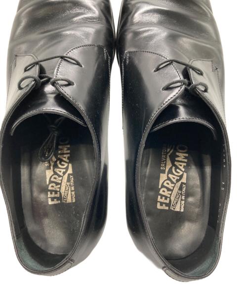 Salvatore Ferragamo（サルヴァトーレ フェラガモ）Salvatore Ferragamo (サルヴァトーレ フェラガモ) プレーントゥシューズ ブラック サイズ:8 1/2 Eの古着・服飾アイテム