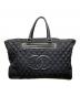 CHANEL（シャネル）の古着「パリニューヨークライン キルティング ココマーク  ボストンバッグ」｜ブラック