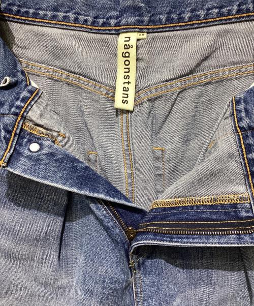 nagonstans（ナゴンスタンス）nagonstans (ナゴンスタンス) タックモデストデニムパンツ ブルー サイズ:38の古着・服飾アイテム