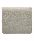 Maison Margielaメゾンマルジェラ）の古着「4ステッチカーフ三つ折り財布」｜ホワイト