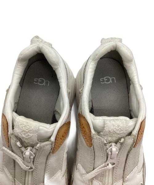 UGG（アグ）UGG (アグ)  805 X MLT TRAINER 厚底 スニーカー ホワイト サイズ:24の古着・服飾アイテム