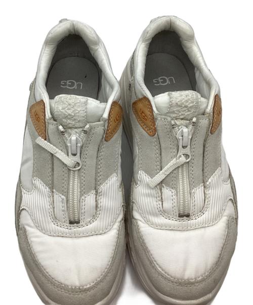 UGG（アグ）UGG (アグ)  805 X MLT TRAINER 厚底 スニーカー ホワイト サイズ:24の古着・服飾アイテム