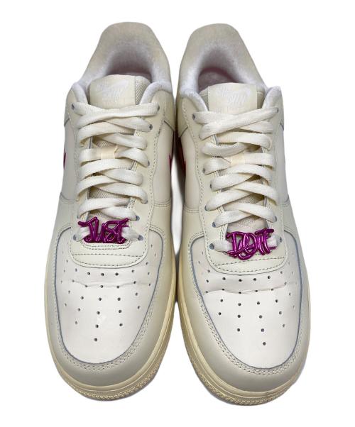 NIKE（ナイキ）NIKE (ナイキ) ローカットスニーカー / AIR FORCE 1 '07 PARANOISE / エア フォース 1 '07 ホワイト サイズ:29cmの古着・服飾アイテム