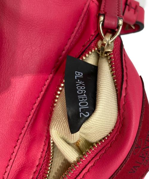 VALENTINO GARAVANI（ヴァレンティノ・ガラヴァーニ）VALENTINO GARAVANI (ヴァレンティノ・ガラヴァーニ) ロックスタッズ2WAYミニショルダーバッグ ピンクの古着・服飾アイテム