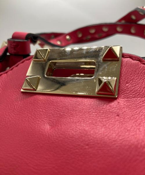 VALENTINO GARAVANI（ヴァレンティノ・ガラヴァーニ）VALENTINO GARAVANI (ヴァレンティノ・ガラヴァーニ) ロックスタッズ2WAYミニショルダーバッグ ピンクの古着・服飾アイテム