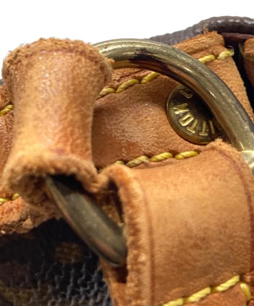 LOUIS VUITTON（ルイ ヴィトン）LOUIS VUITTON (ルイ ヴィトン) ショルダーポーチ ブラウンの古着・服飾アイテム