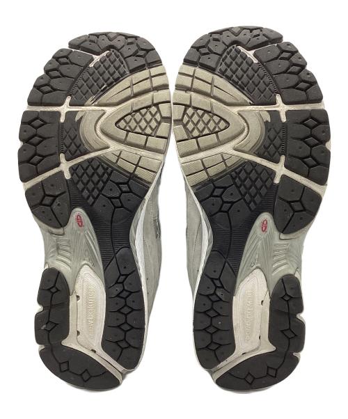 NEW BALANCE（ニューバランス）NEW BALANCE (ニューバランス) M2002RXJ ローカットスニーカー グレー サイズ:27.5の古着・服飾アイテム