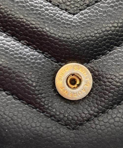 Yves Saint Laurent（イヴサンローラン）Yves Saint Laurent (イヴサンローラン) カサンドラ YSLロゴ Vステッチ キルティング フラップ ロングウォレット 長財布 ブラックの古着・服飾アイテム