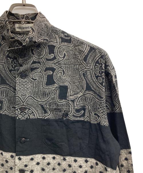 ISSEY MIYAKE MEN（イッセイミヤケメン）ISSEY MIYAKE MEN (イッセイミヤケメン) シルク混シャツ グレー サイズ:Sの古着・服飾アイテム