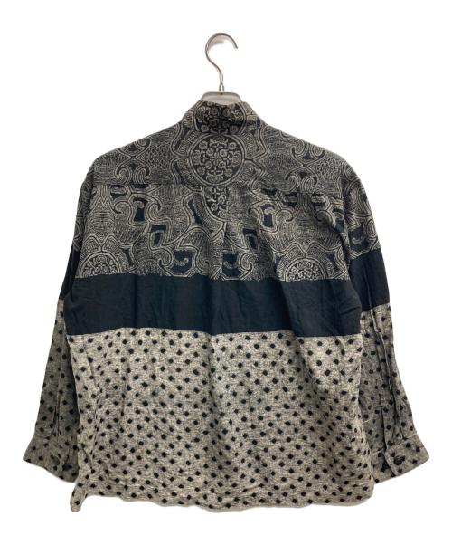 ISSEY MIYAKE MEN（イッセイミヤケメン）ISSEY MIYAKE MEN (イッセイミヤケメン) シルク混シャツ グレー サイズ:Sの古着・服飾アイテム