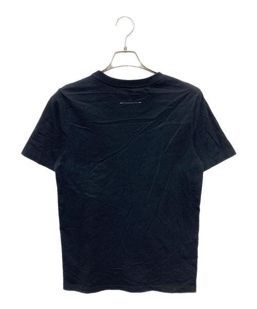MM6 Maison Margiela（エムエムシックスメゾンマルジェラ）MM6 Maison Margiela (エムエムシックスメゾンマルジェラ) パッチプリントS/STシャツ ブラック サイズ:XSの古着・服飾アイテム