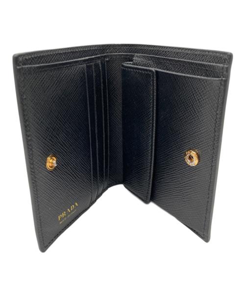 PRADA（プラダ）PRADA (プラダ) 2つ折り財布 ブラックの古着・服飾アイテム