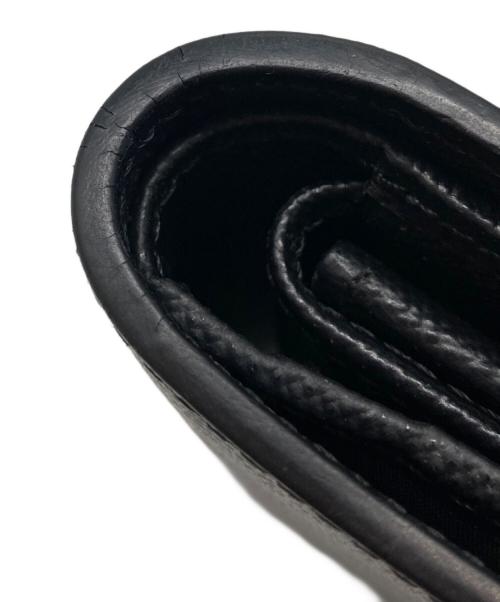 PRADA（プラダ）PRADA (プラダ) 2つ折り財布 ブラックの古着・服飾アイテム