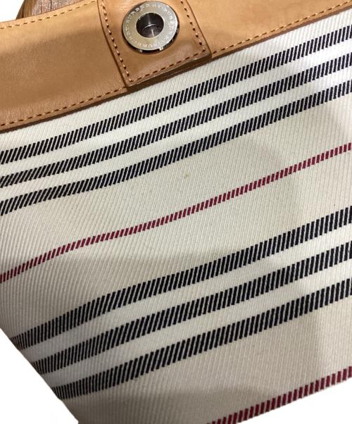 BURBERRY（バーバリー）BURBERRY (バーバリー) トートバッグ ベージュの古着・服飾アイテム