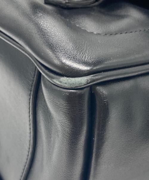 Saint Laurent Paris（サンローランパリ）Saint Laurent Paris (サンローランパリ) カーフレザーショルダーバッグ ブラックの古着・服飾アイテム