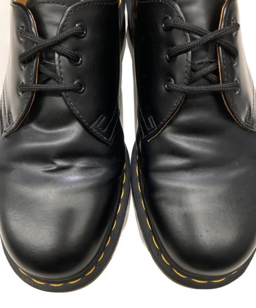 Dr.Martens（ドクターマーチン）Dr.Martens (ドクターマーチン) ３ホールシューズ ブラック サイズ:UK8の古着・服飾アイテム