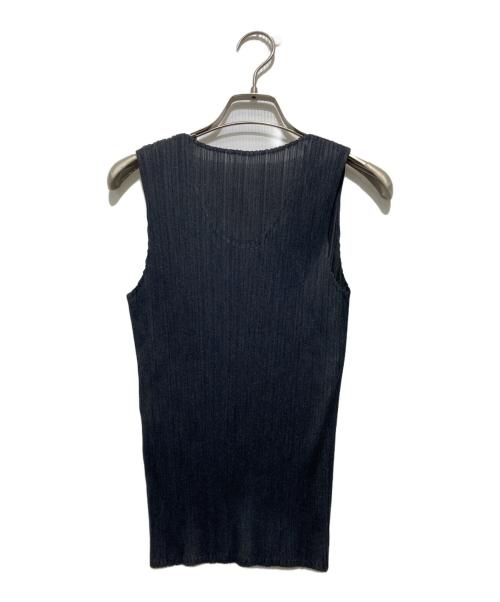 PLEATS PLEASE（プリーツプリーズ）PLEATS PLEASE (プリーツプリーズ) プリーツノースリーブカットソー ブラック サイズ:Lの古着・服飾アイテム