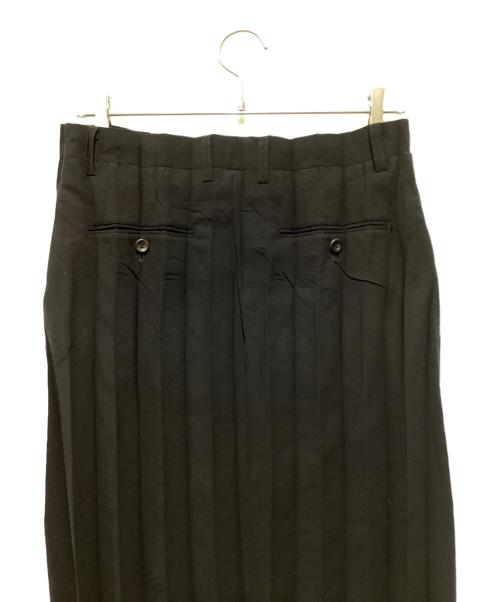 ISSEY MIYAKE（イッセイミヤケ）ISSEY MIYAKE (イッセイミヤケ) プリーツスカート ブラック サイズ:Mの古着・服飾アイテム