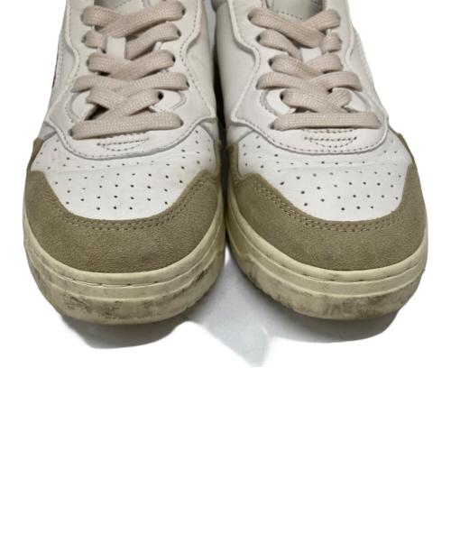 AUTRY（オートリ―）AUTRY (オートリ―) MEDALIST LOW / ローカットスニーカー ベージュ サイズ:38の古着・服飾アイテム