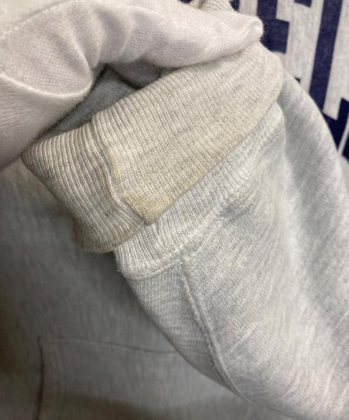 Champion REVERSE WEAVE（チャンピオン リバース ウィーブ）Champion REVERSE WEAVE (チャンピオン リバース ウィーブ) カレッジロゴパーカー グレー サイズ:ＸＬの古着・服飾アイテム