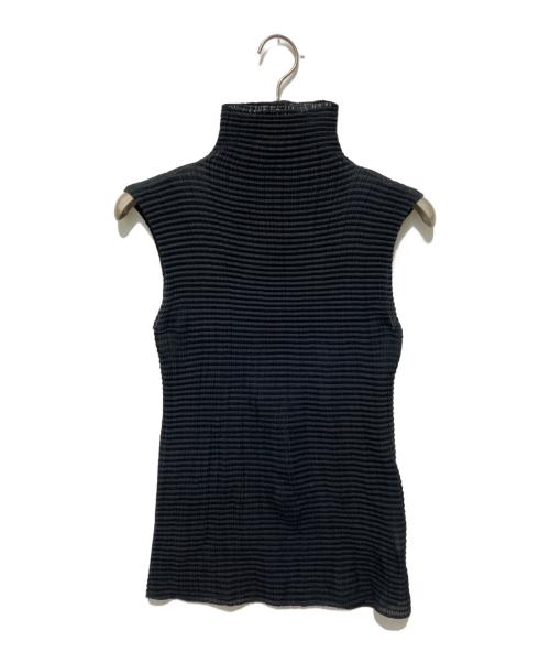 ISSEY MIYAKE（イッセイミヤケ）ISSEY MIYAKE (イッセイミヤケ) プリーツS/Sカットソー ブラック サイズ:Mの古着・服飾アイテム