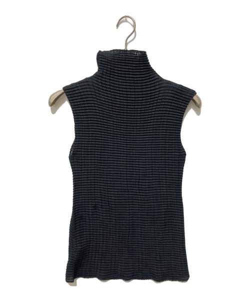 ISSEY MIYAKE（イッセイミヤケ）ISSEY MIYAKE (イッセイミヤケ) プリーツS/Sカットソー ブラック サイズ:Mの古着・服飾アイテム