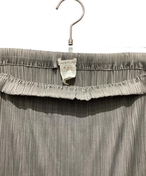 PLEATS PLEASE（プリーツプリーズ）PLEATS PLEASE (プリーツプリーズ) プリーツスカート グレー サイズ:2の古着・服飾アイテム